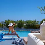 Aleria Santorini * Mesaria